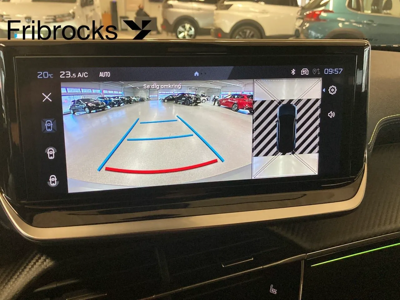 Vehicle image 13