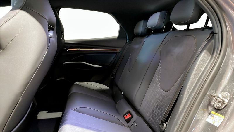 Cupra Raval bild 12