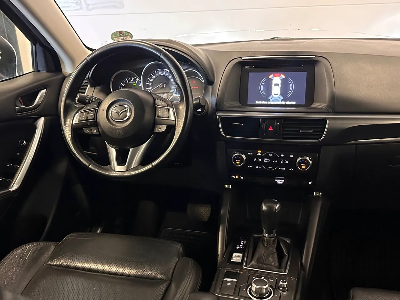 Vehicle image 21