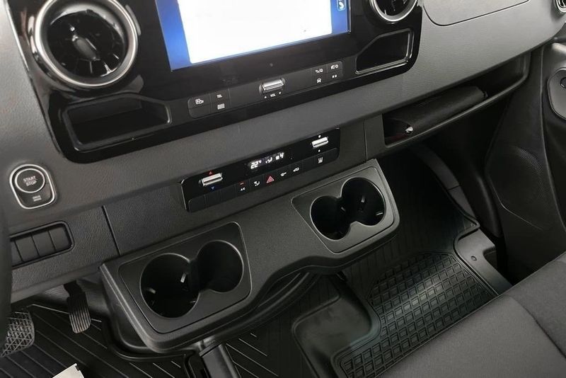 Mercedes e-Sprinter bild 12