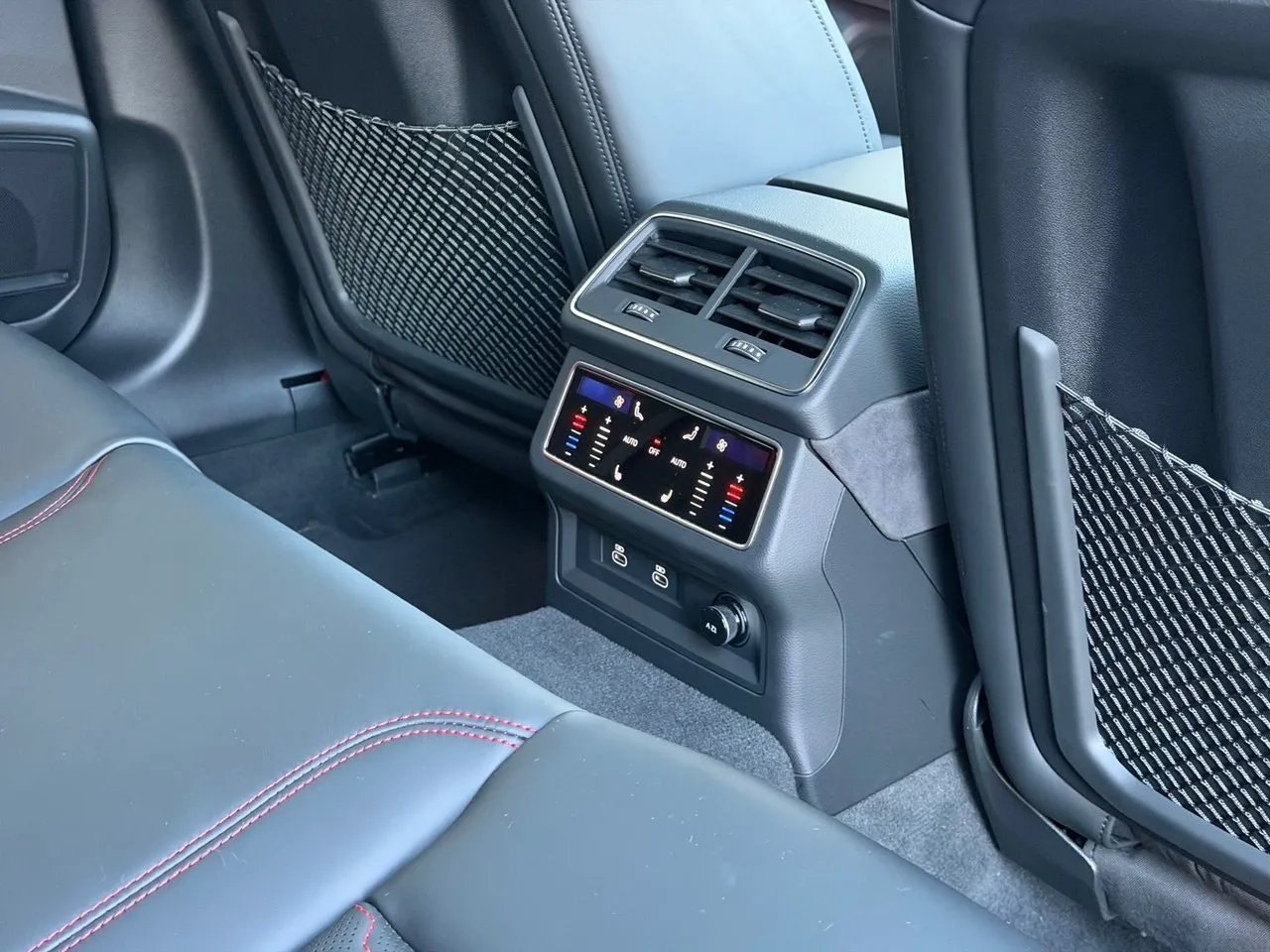 Vehicle image 36