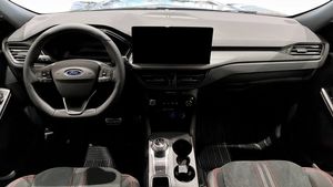 Ford Kuga bild 8