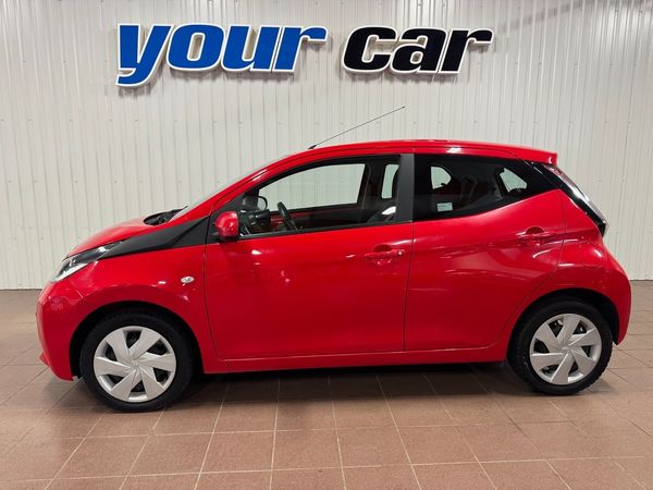 Toyota Aygo 5-dörrar 1.0 VVT-i X-PLAY Touch Euro 6|Låg skatt 360:- - 2017