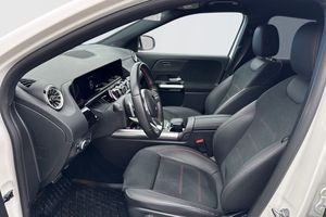 Mercedes GLA250 bild 4