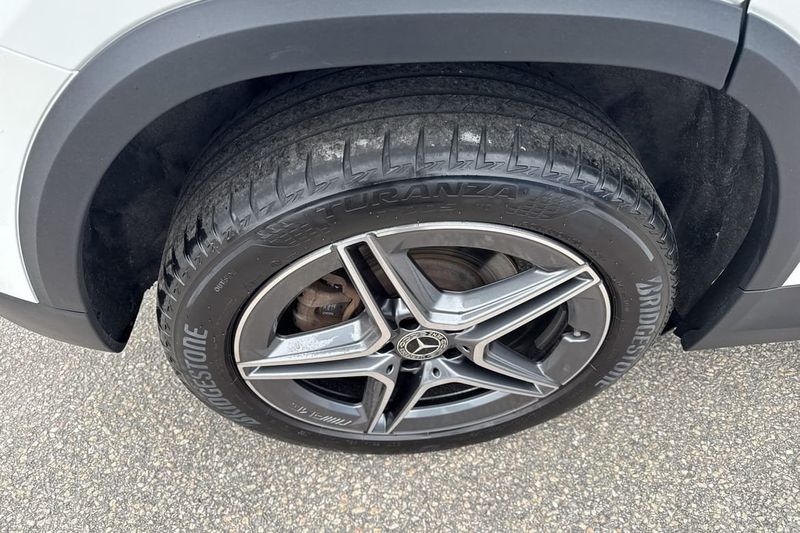 Mercedes GLA250 bild 10