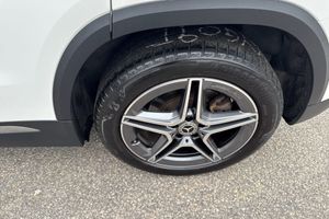 Mercedes GLA250 bild 13