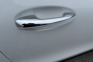 Mercedes GLA250 bild 15