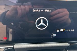 Mercedes GLA250 bild 24