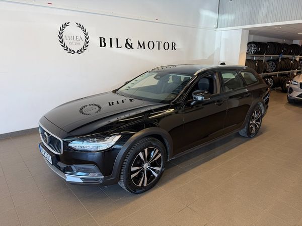 Volvo V90 Cross Country B4 AWD Momentum|4,99%|Kamera|Drag|Google|Dubb|Värm|SoV - 2022